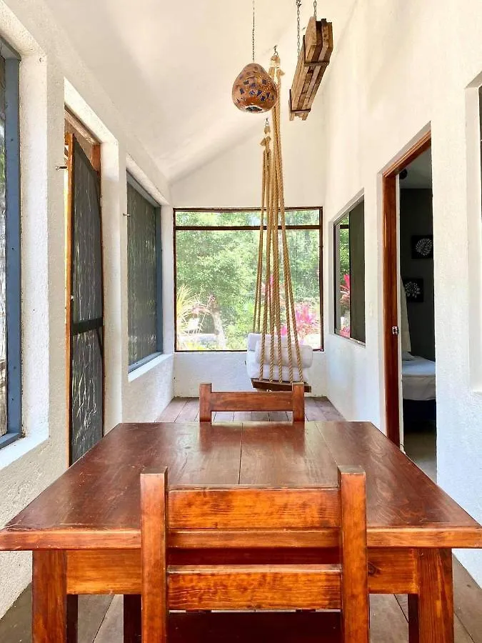 ** Hotel Maya Eco Village Akumal Mexique