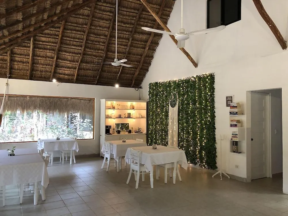 فندق Maya Eco Village أكومال