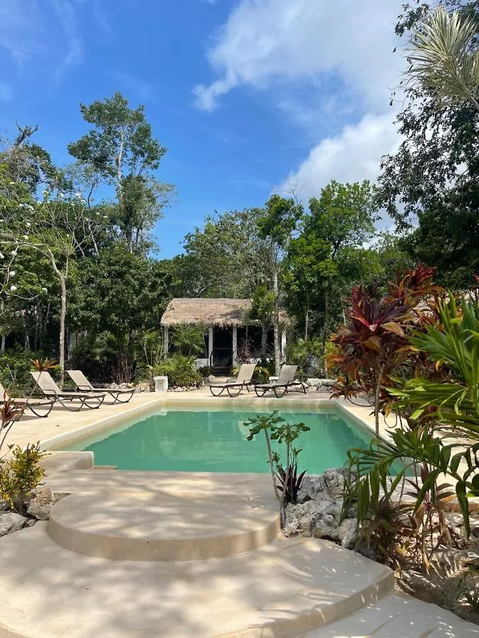 فندق Maya Eco Village أكومال